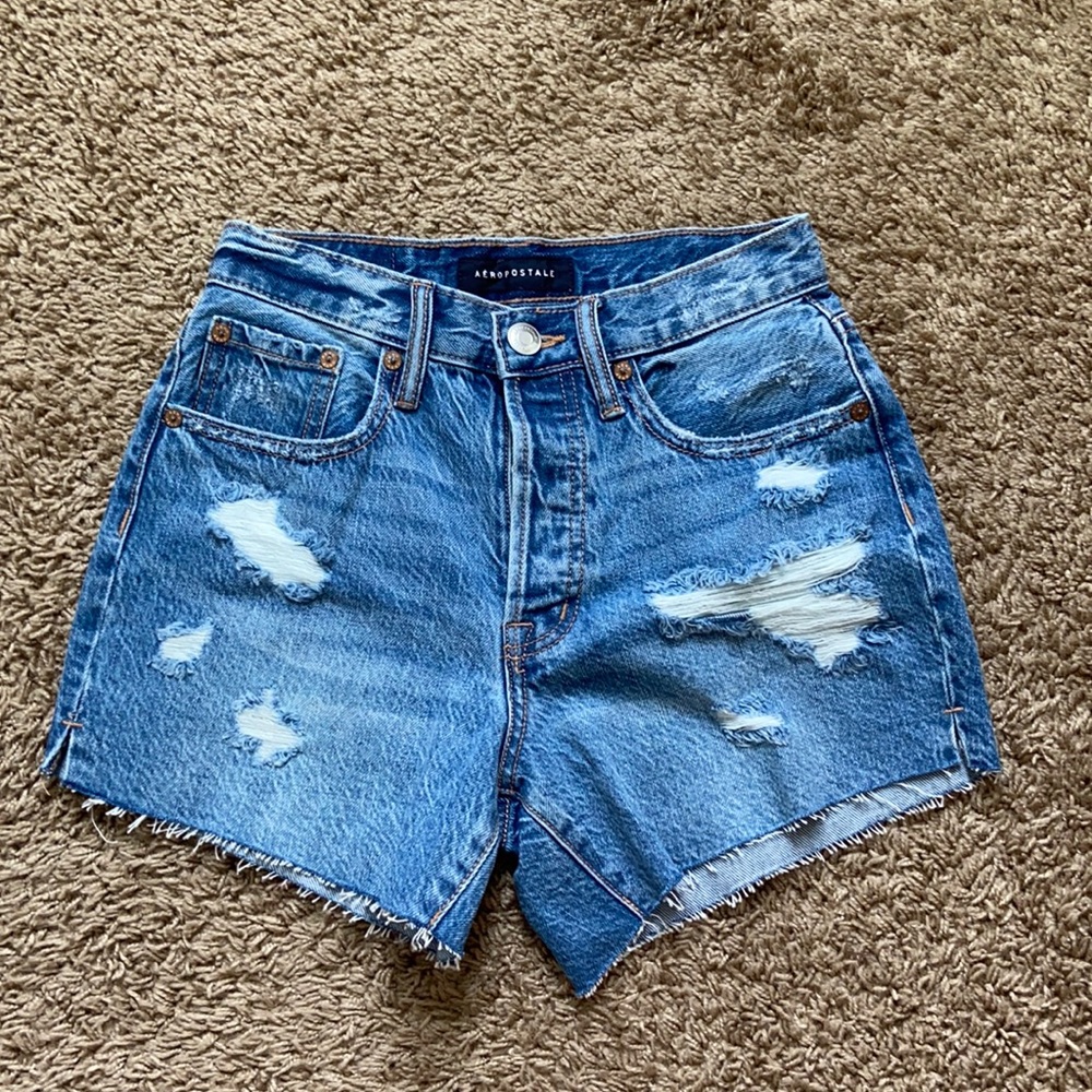 Brand new 90s high rise button flap Aeropostale jean shorts